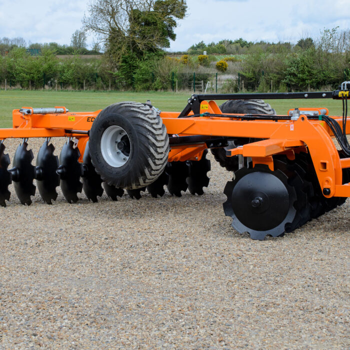 TOROX 3M Trailed Heavy Duty Disc Harrows